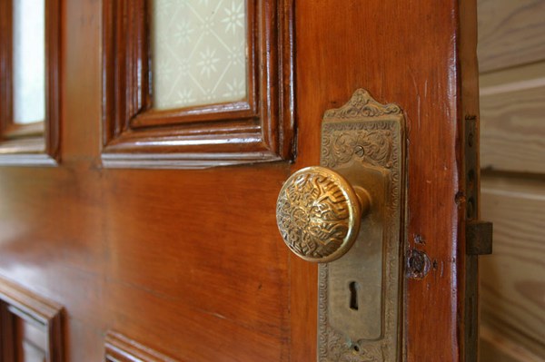 Doorsmall.jpg