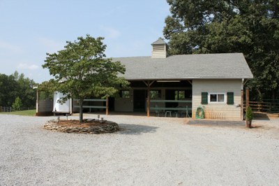 Barn -1024x768.JPG