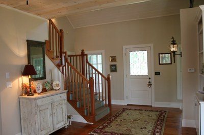 Foyer -1024x768.JPG