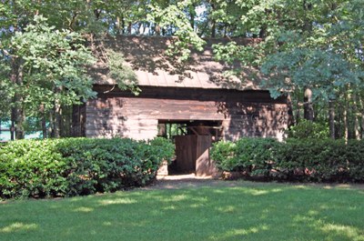 old barn.jpg