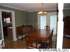 dining room.jpg