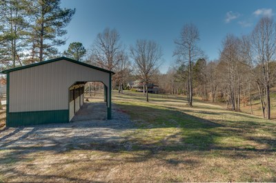 240 Stirrups Down Lane Columbus NC  10