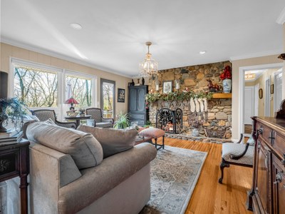 17 web or mls 305 Meadowlark 17