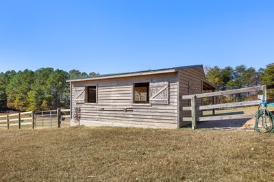 45 Henderson Rd Columbus NC 28782 111