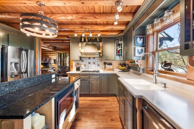 45 Henderson Rd Columbus NC 28782 35