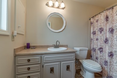 340 Coachman Lane Tryon NC 28782 25