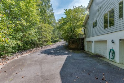14 Glenolden Dr Landrum SC 22