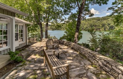 711 Green Hills Rd  18