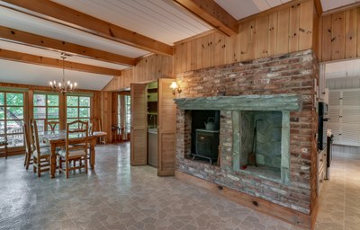 711 Green Hills Rd  22