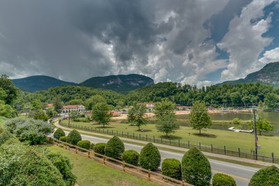 2685 Memorial Hwy Lake Lure NC 18