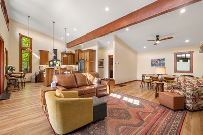 2484 W Lakeshore Dr Landrum SC 29356 39