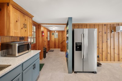 2484 W Lakeshore Dr Landrum SC 29356 72