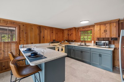 2484 W Lakeshore Dr Landrum SC 29356 73