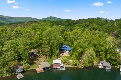 2484 W Lakeshore Dr Landrum SC 29356 85