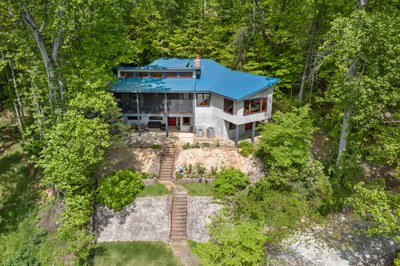 2484 W Lakeshore Dr Landrum SC 29356 90