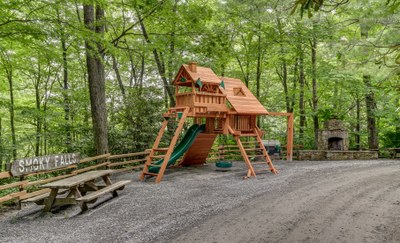 DSC 1370communityplayground