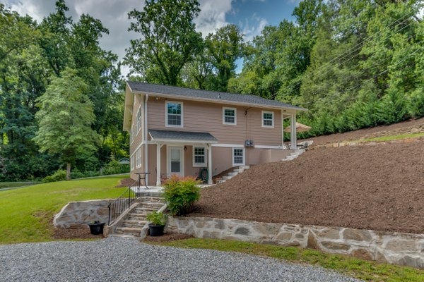 86 Warrior Mountain Rd Tryon NC 26