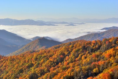 iStock_000003725439fallmtns-clouds.jpg
